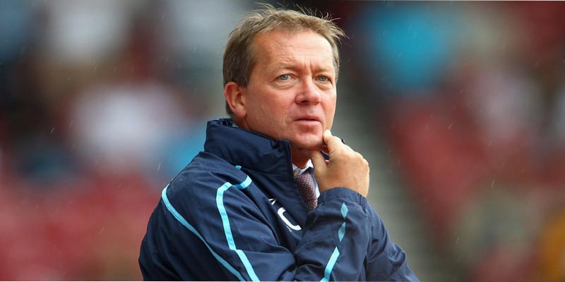 The Untold Story of Alan Curbishley: A Football Legend